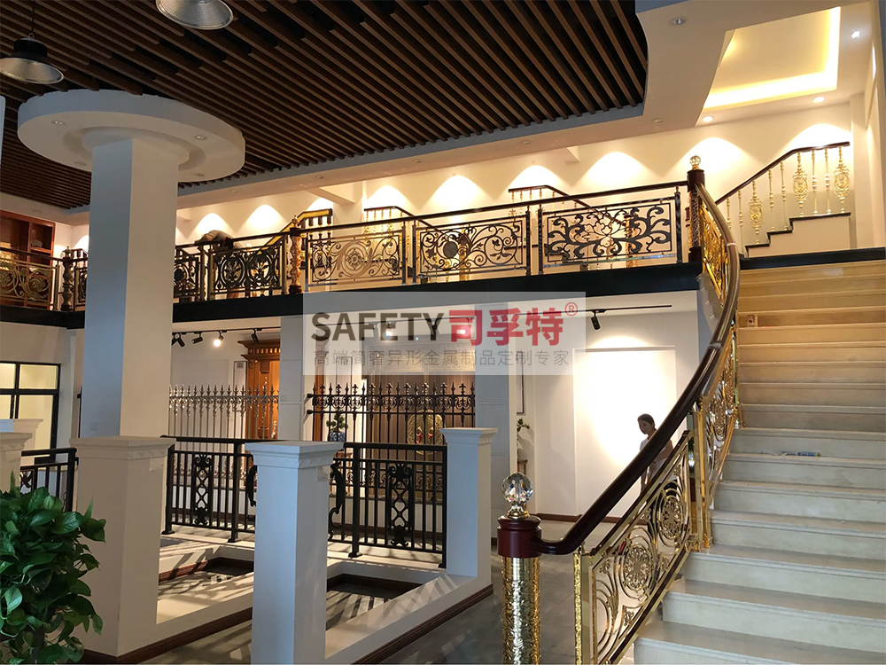 鋁藝鏤空雕花樓梯扶手：造型多樣，工藝成熟，彰顯高端品味(圖6)